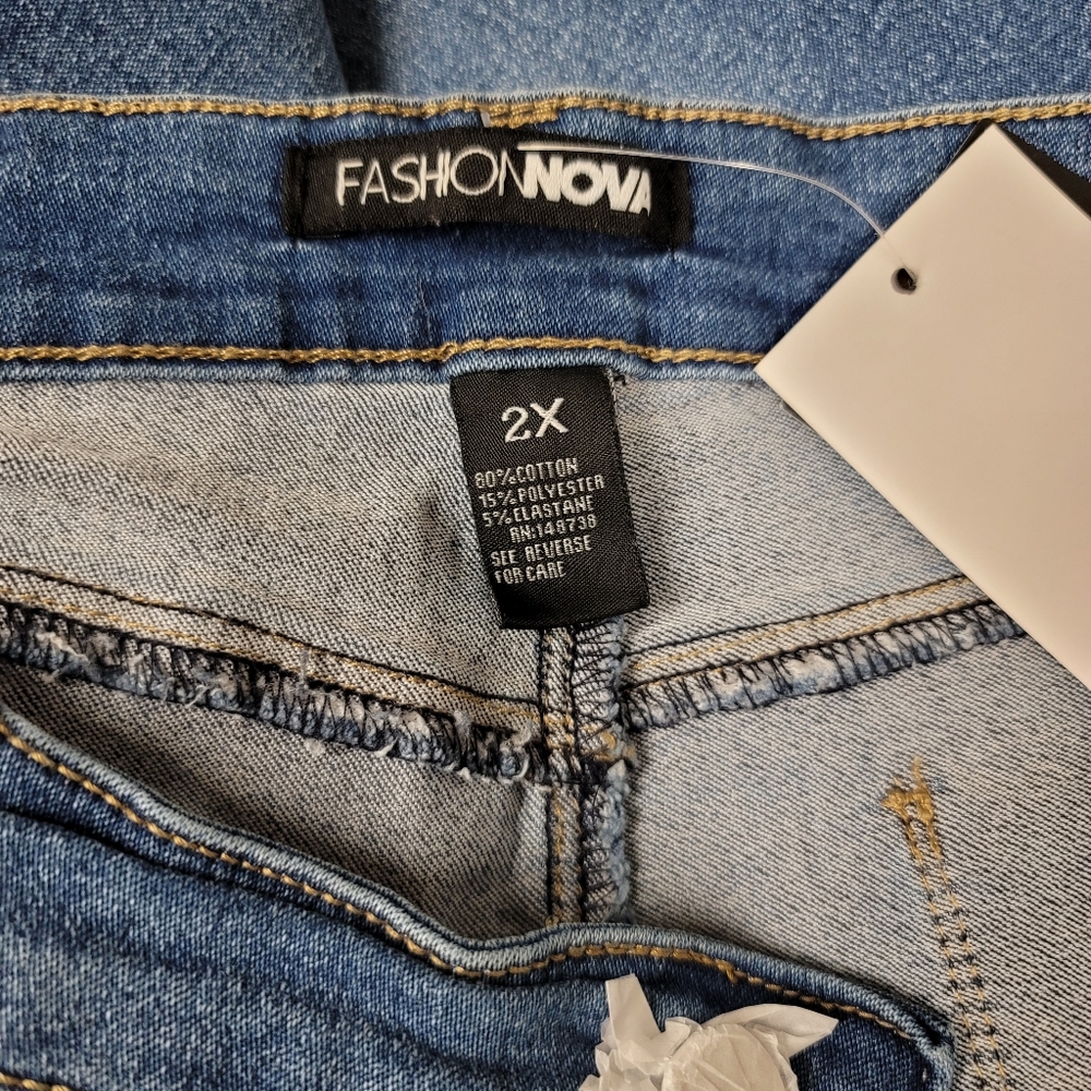 Party Monster Booty Lifter Skinny Jeans - Picture 7 of 9